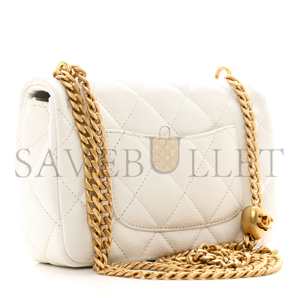 CHANEL MASTER HEART BUCKLE FLAP BAG WHITE MEDIUM (20*14*8cm)